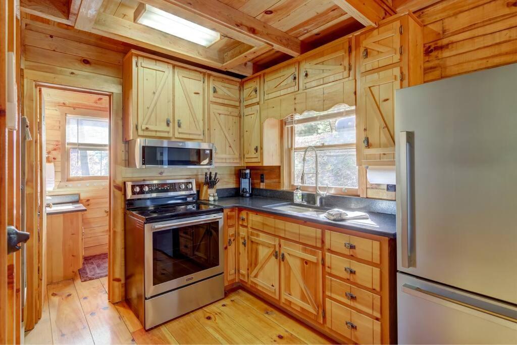 בלו רידג' Log Cabin With Mountain View And Privacy מראה חיצוני תמונה